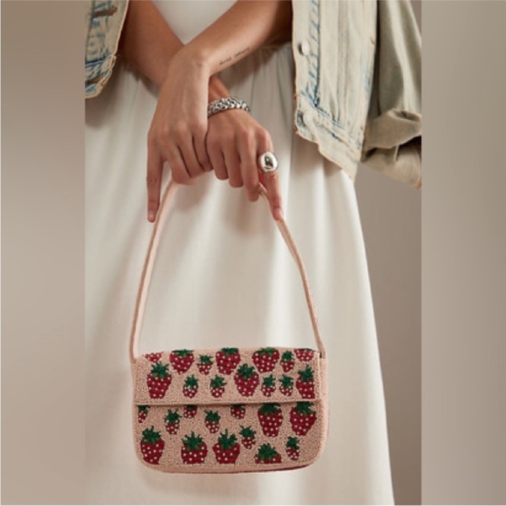 Anthropologie The Fiona Beaded Bag: Food & Drink Edition Strawberry Fields - Picture 5 of 11